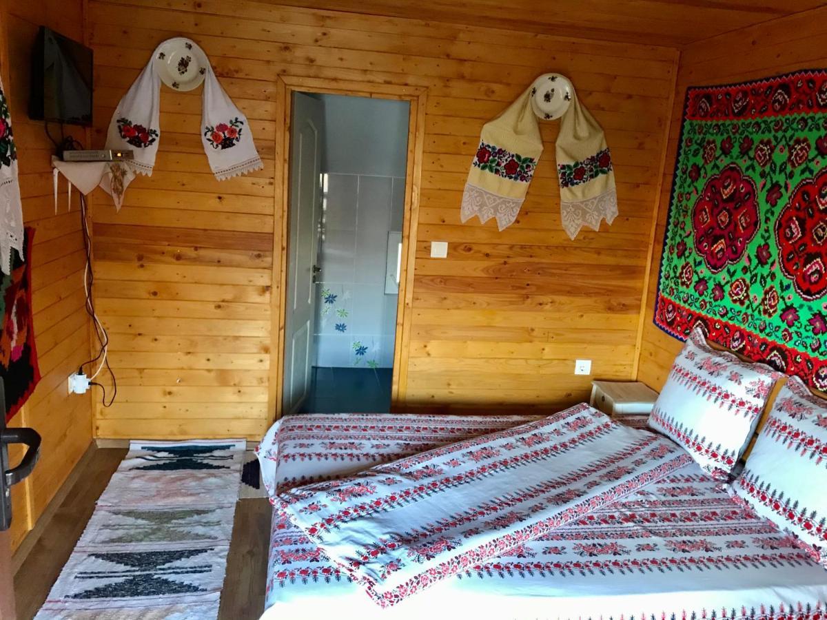 Floare De Maramures 2 Lodge